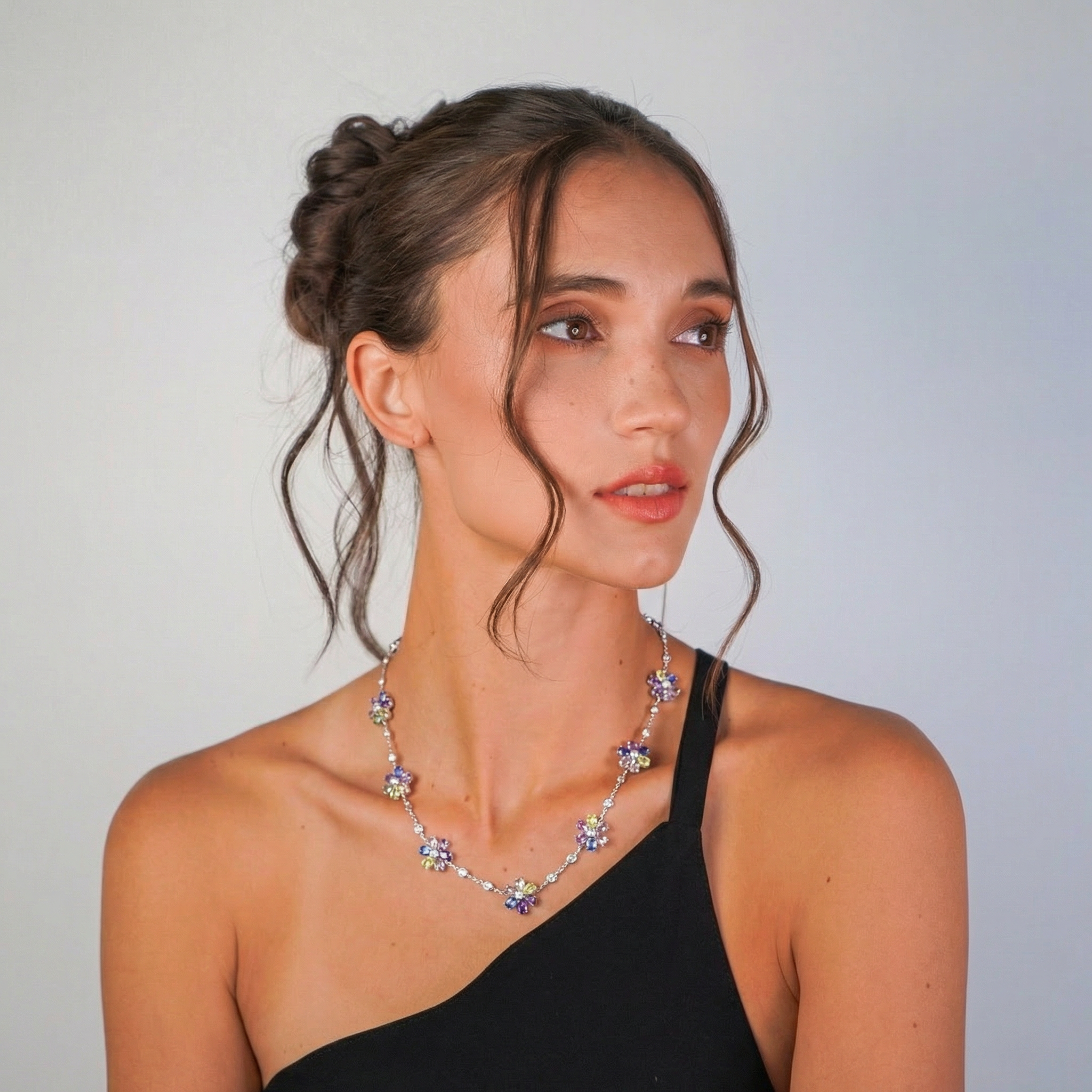 BLOOM, NECKLACE